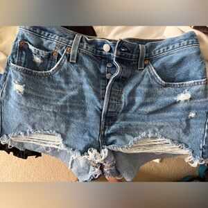 501 Levi's Distressed Denim Women's Shorts